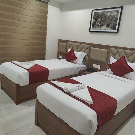 Rr Mount Elite Suites Chennai Exterior foto