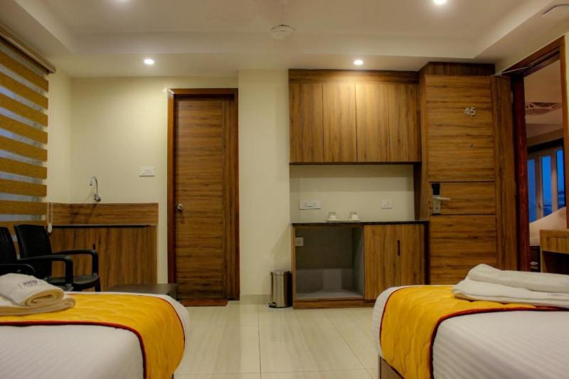 Rr Mount Elite Suites Chennai Exterior foto