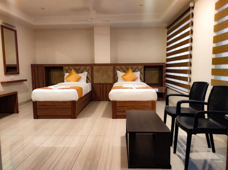 Rr Mount Elite Suites Chennai Exterior foto