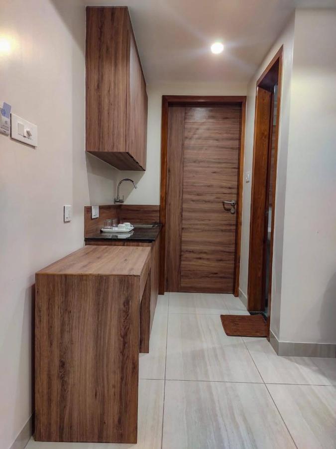 Rr Mount Elite Suites Chennai Exterior foto